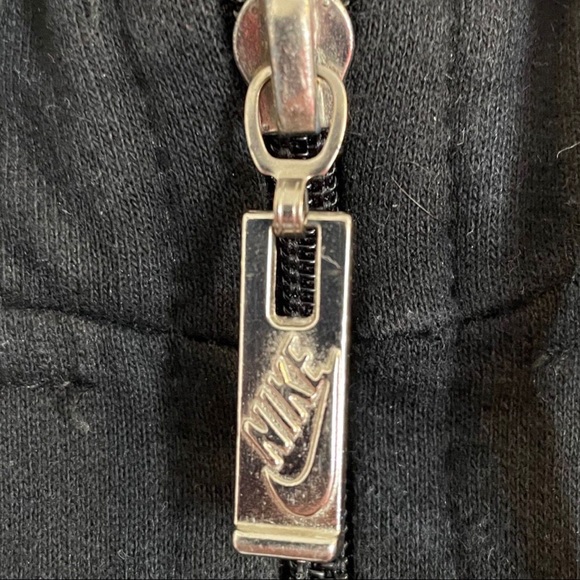 Men's Nike  Sherpa Full-Zip Windrunner Jacket SASQUATCH AQ2767 010 - Picture 5 of 5